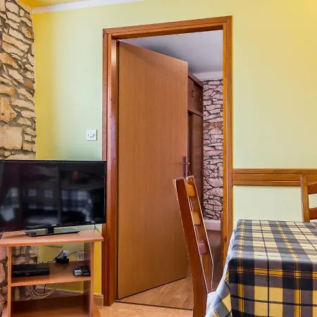 Cin Apartament *